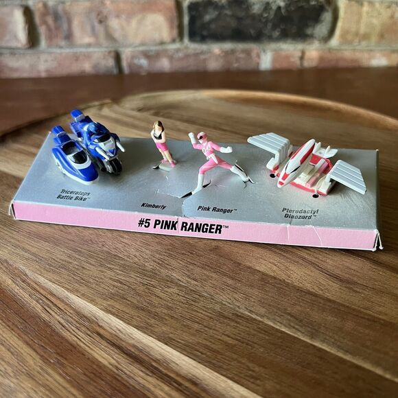 Micro Machines Mighty Morphin Power Rangers #5 Pink Ranger Set Galoob 1994 - Picture 12 of 16